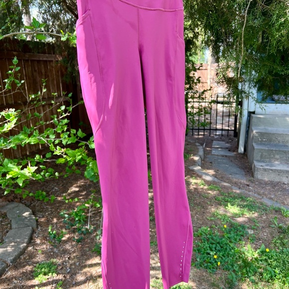 NWT Lululemon fast & Free Tight Leggings pink mulberry pink 7/8 8 reflective - Picture 8 of 15